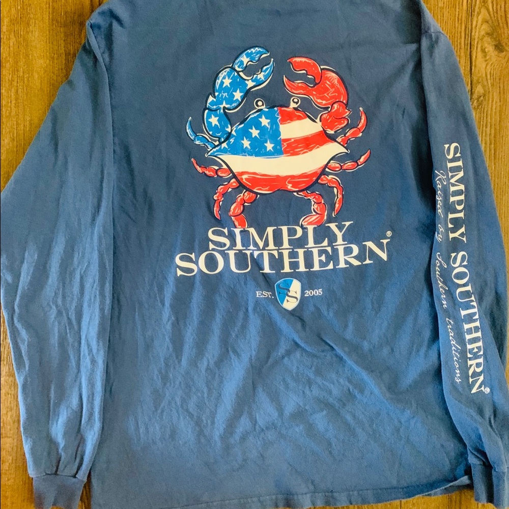 EUC Simply Southern Long Sleeve Medium Crab